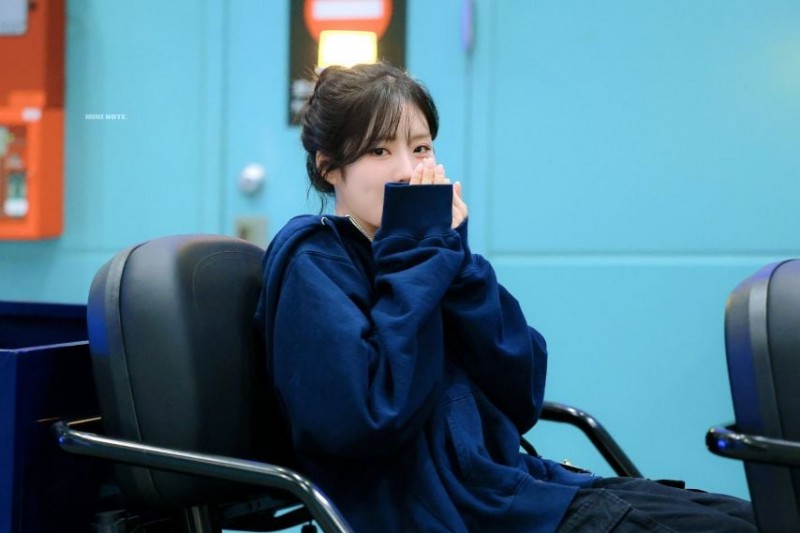 프로미스나인 박지원