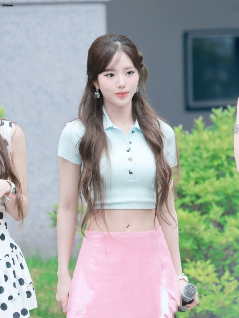 프로미스나인 박지원