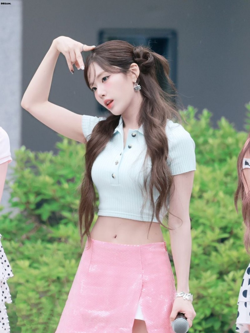 프로미스나인 박지원