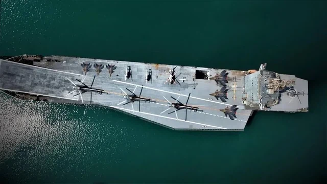 미국을  두려움에 빠뜨리는 최강의 이란 항모 특징