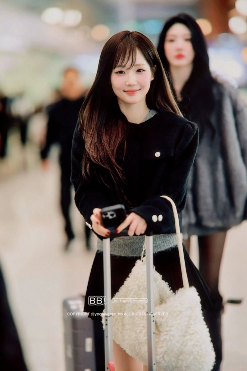 트리플에스 윤서연