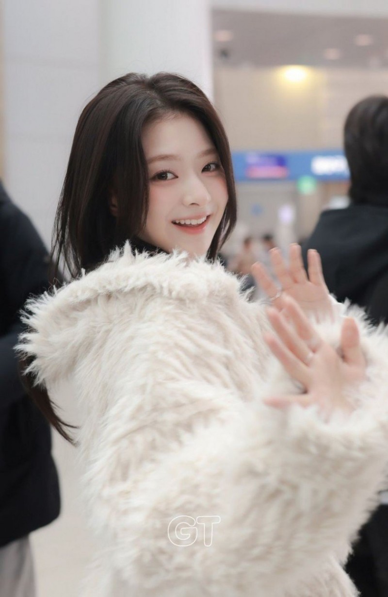 프로미스나인 이나경