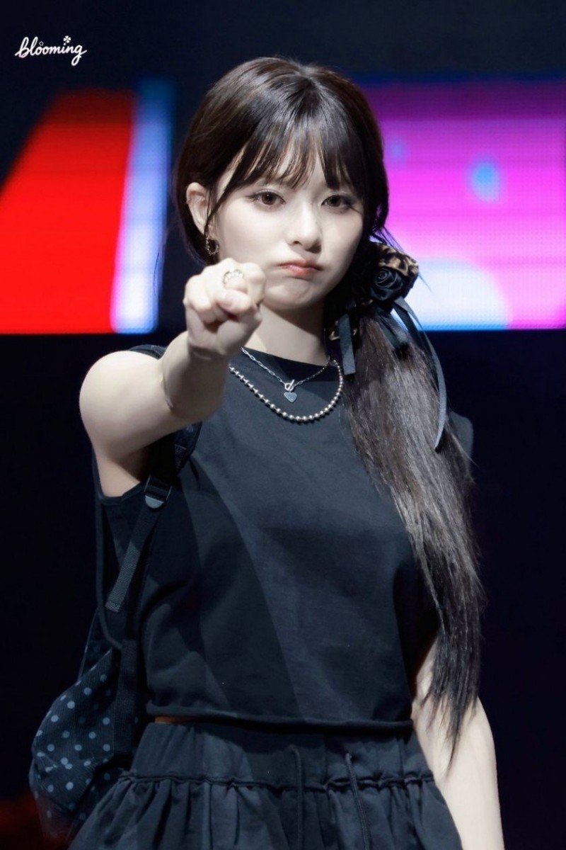 프로미스나인 이나경