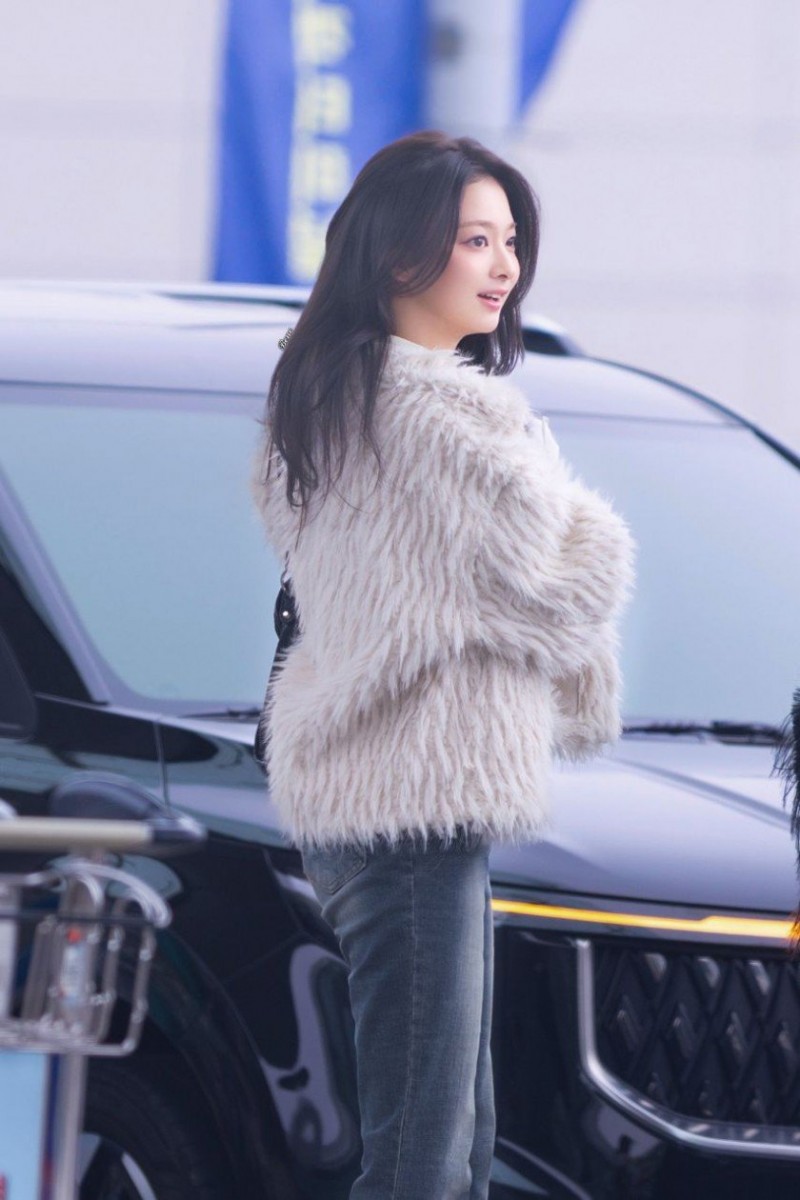 프로미스나인 이나경