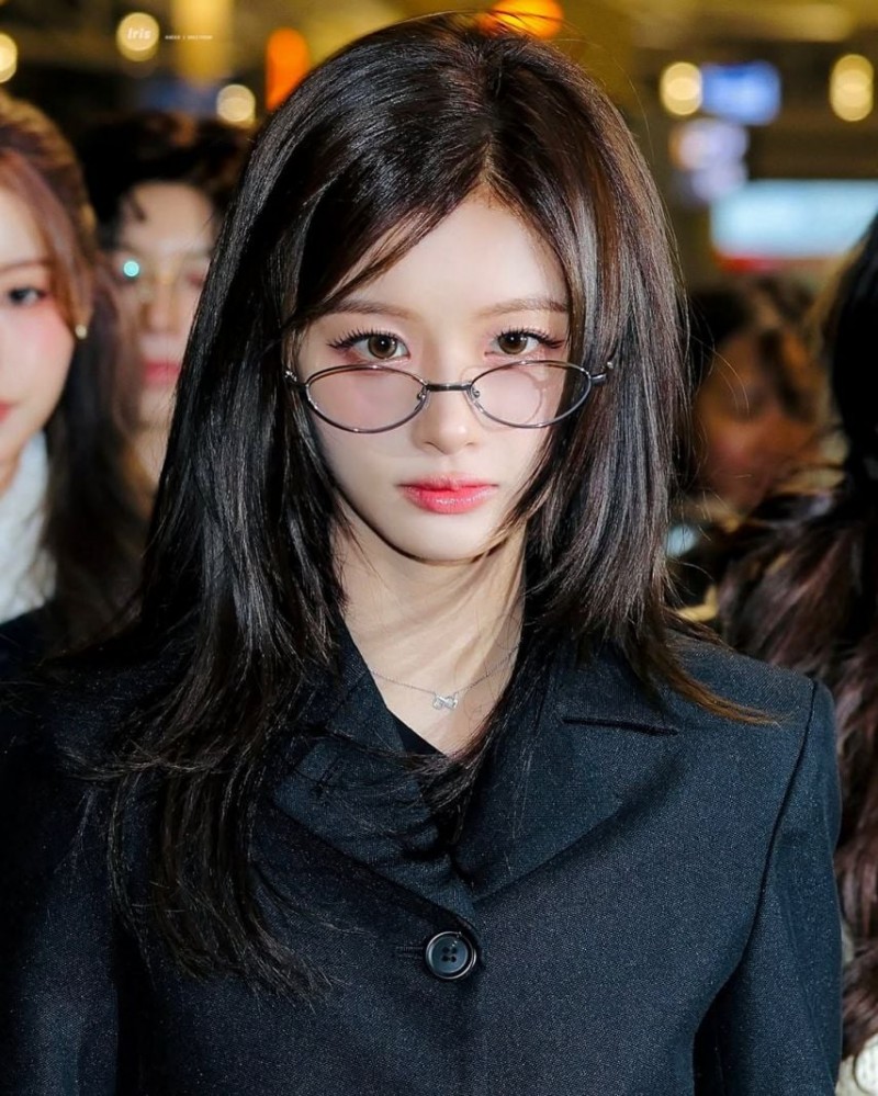 NMIXX (엔믹스) 설윤