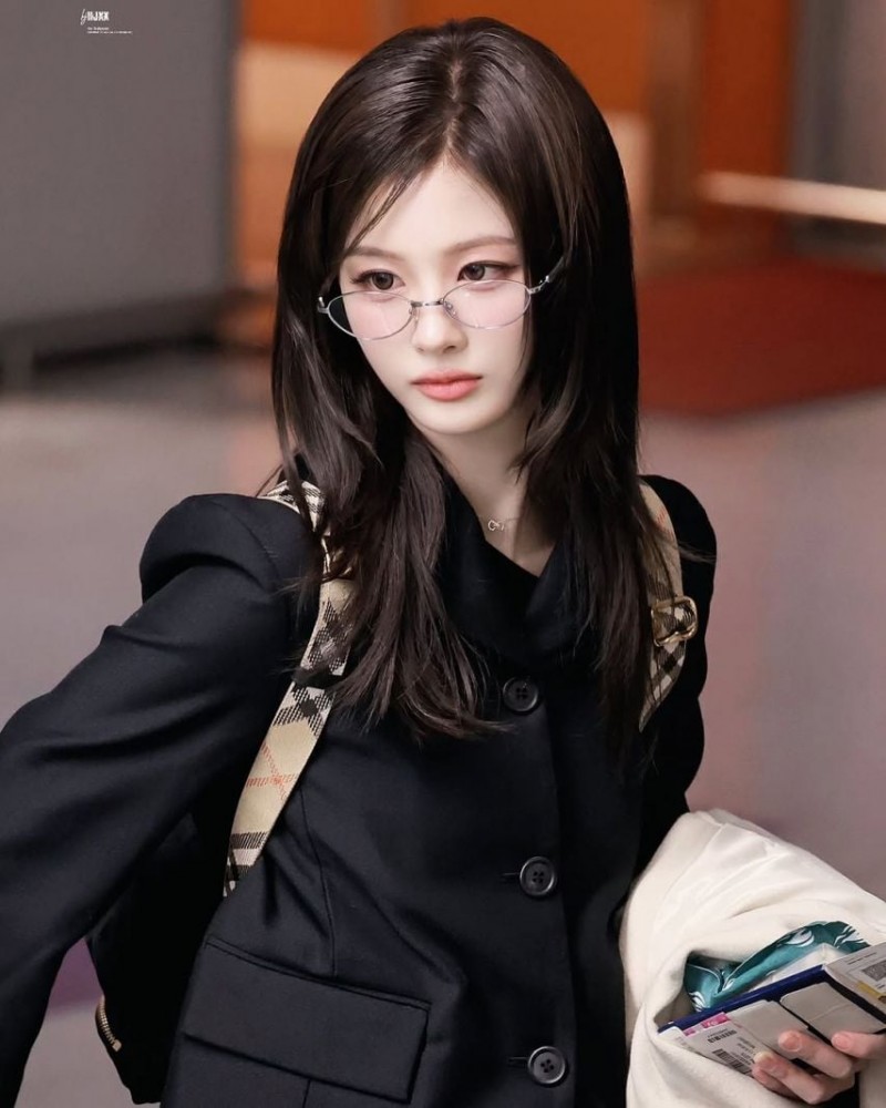 NMIXX (엔믹스) 설윤