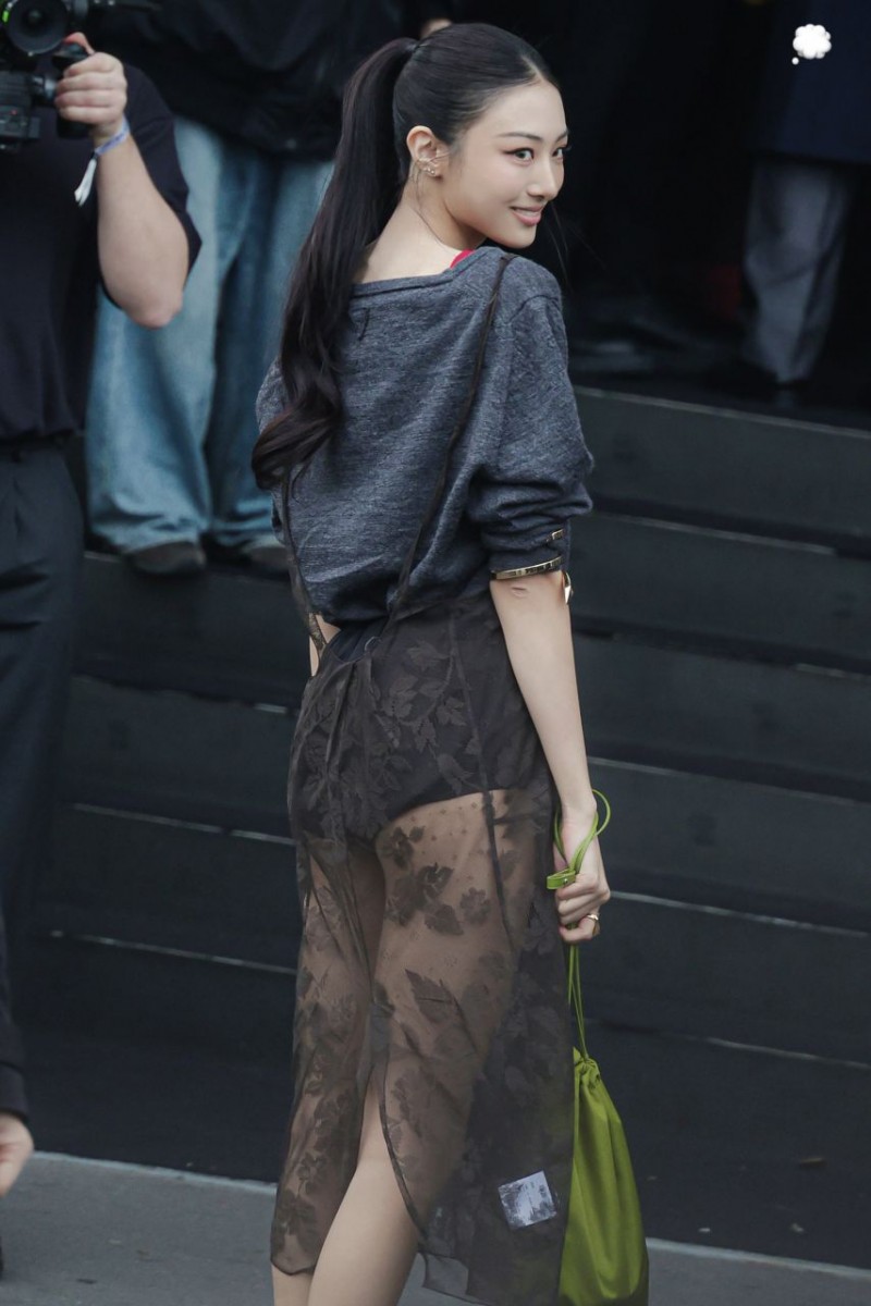 미야오 가원 GAWON AT PRADA FW2026