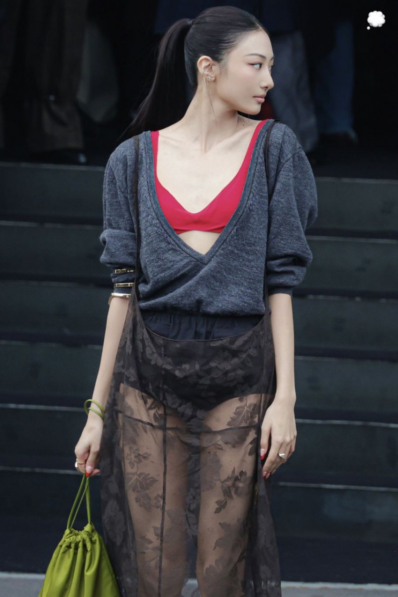 미야오 가원 GAWON AT PRADA FW2026