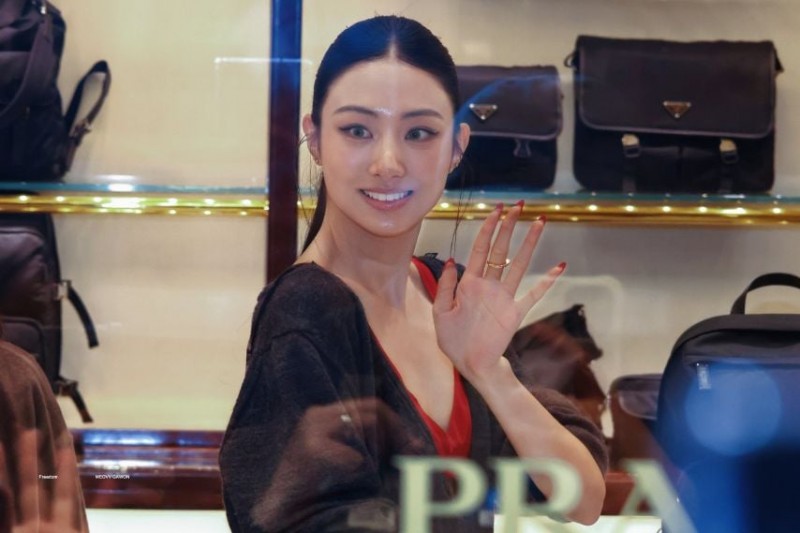 미야오 가원 GAWON AT PRADA FW2026