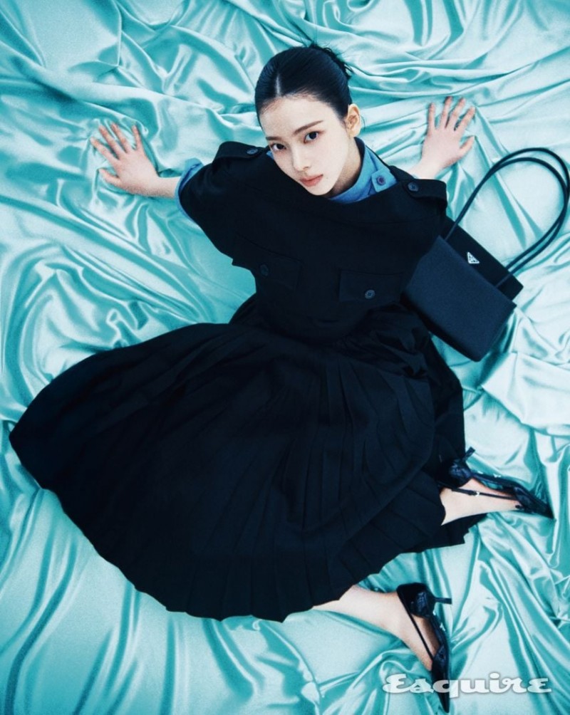 에스파 카리나 에스콰이어