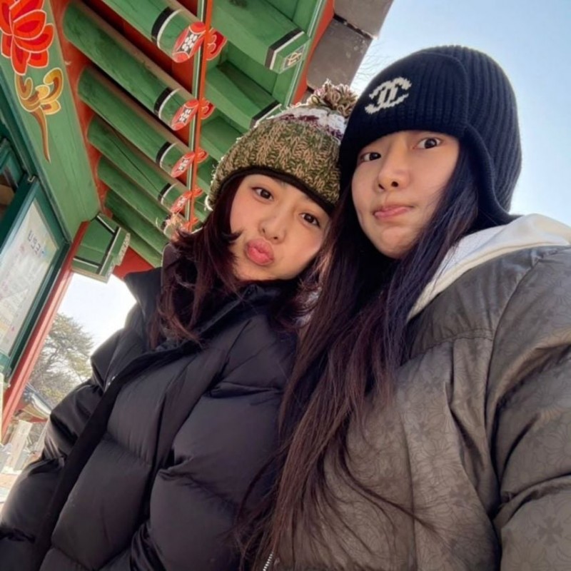 르세라핌 허윤진