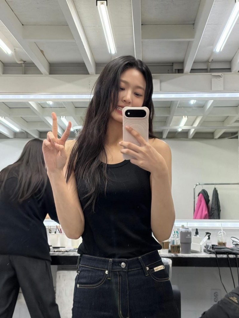김설현 인별