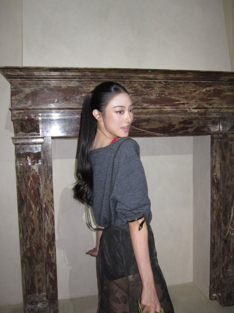 MEOVV (미야오) 가원