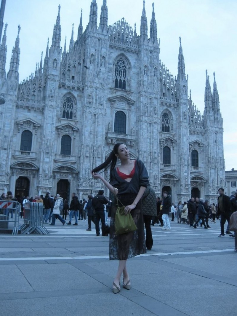 MEOVV (미야오) 가원