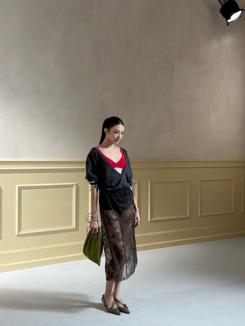 MEOVV (미야오) 가원