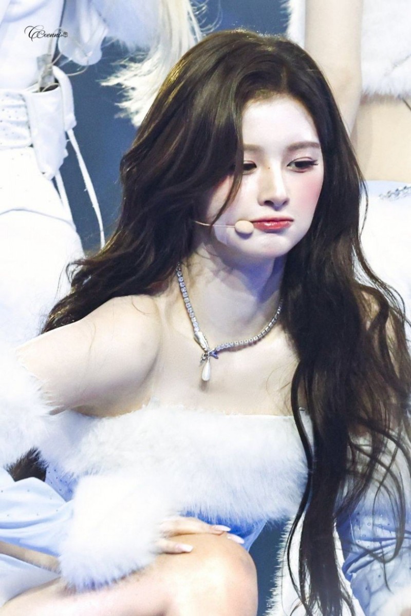 스압) 엔믹스 설윤