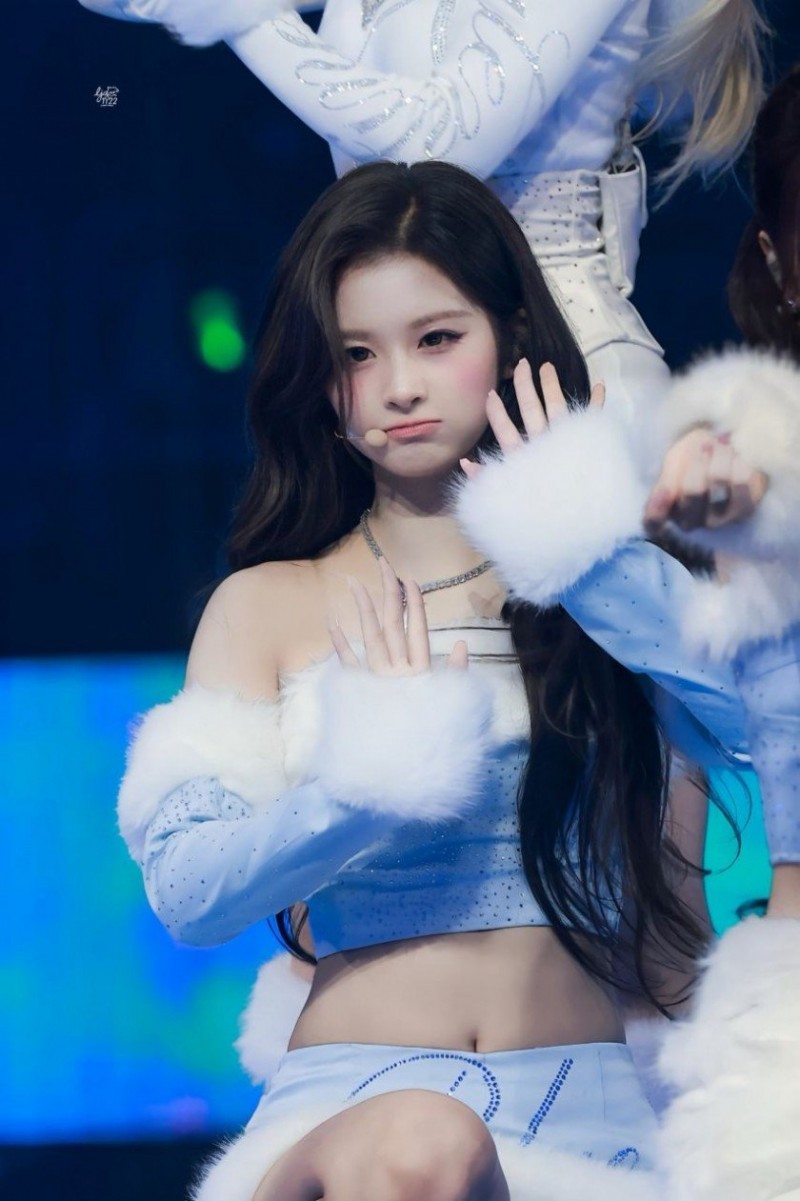 스압) 엔믹스 설윤