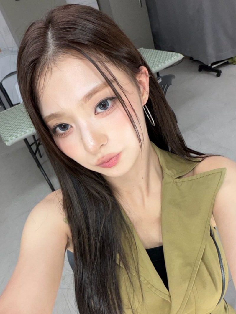 프로미스나인 이나경