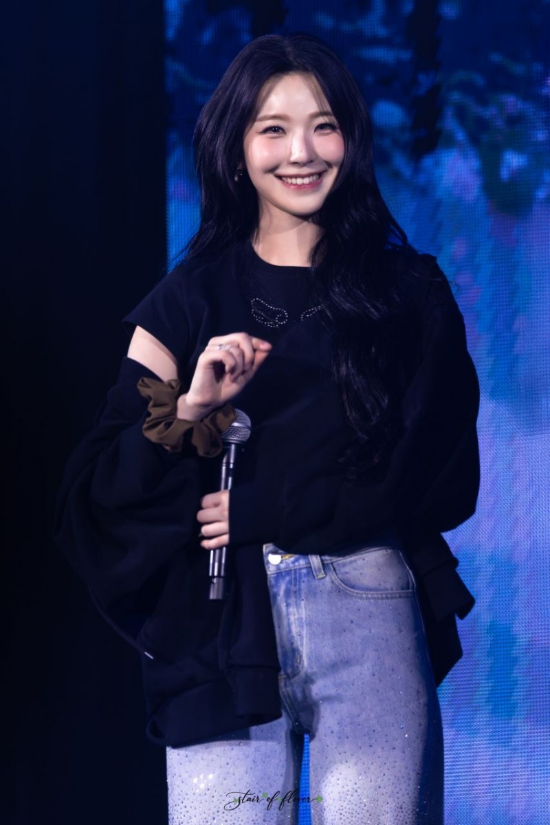 프로미스나인 백지헌