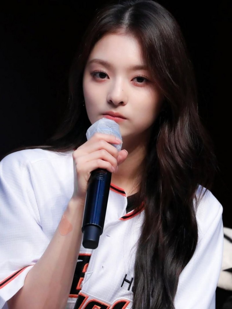 프로미스나인 (fromis_9) 이나경