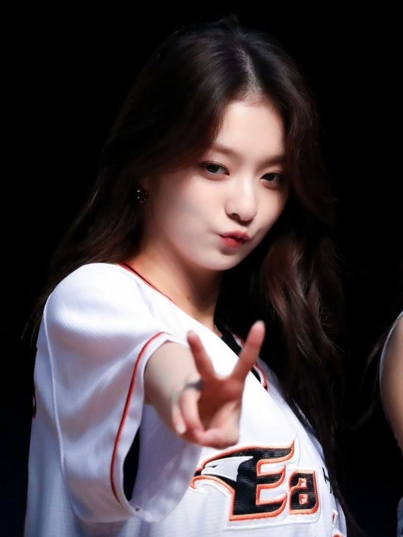 프로미스나인 (fromis_9) 이나경