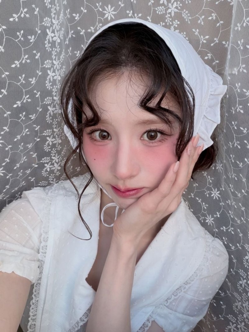 희진 ARTMS아르테미스 인별