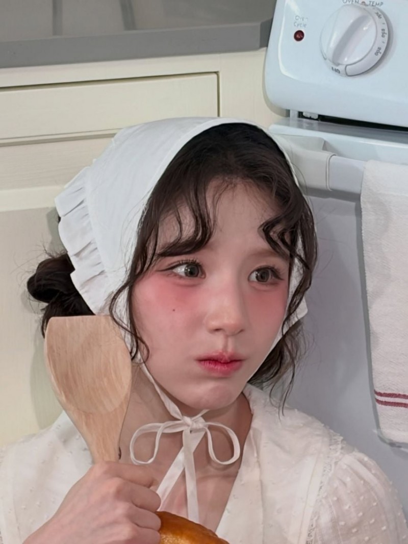 희진 ARTMS아르테미스 인별