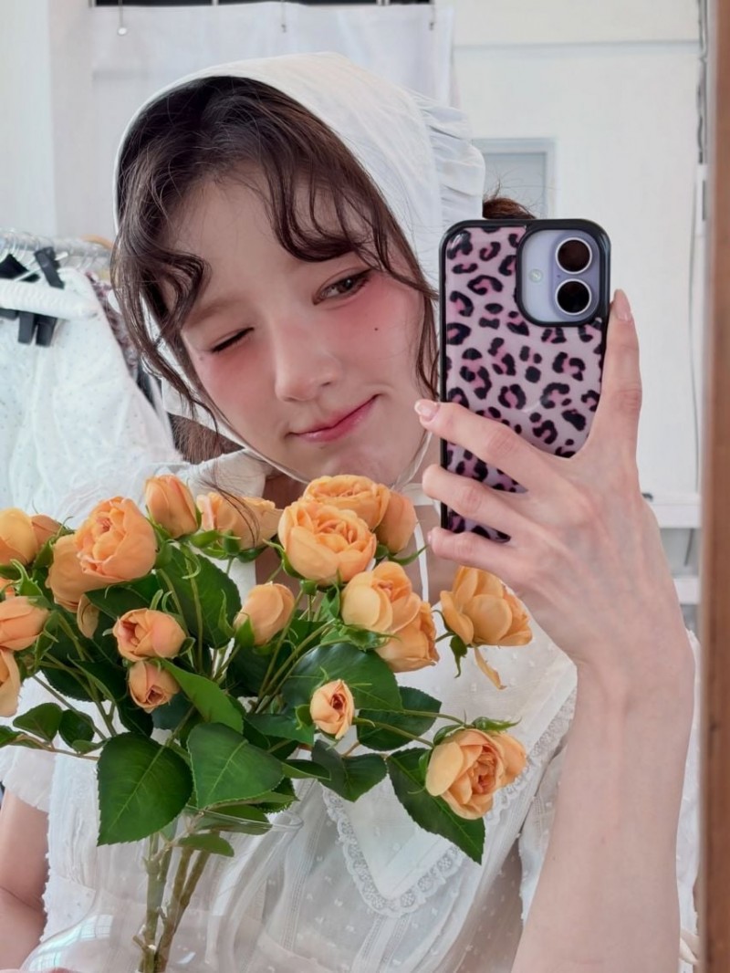 희진 ARTMS아르테미스 인별