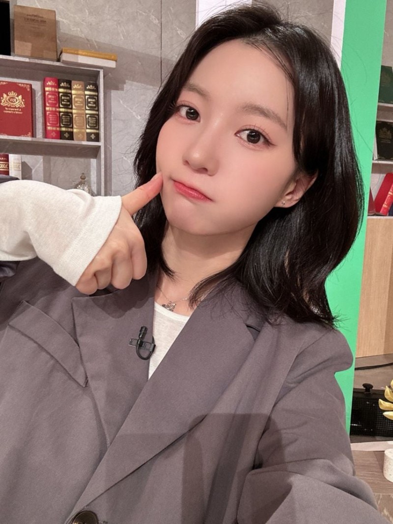 유빈 오마이걸 쌤과함께 &amp; 2016/ 효정 인별/ 미미 천하제빵