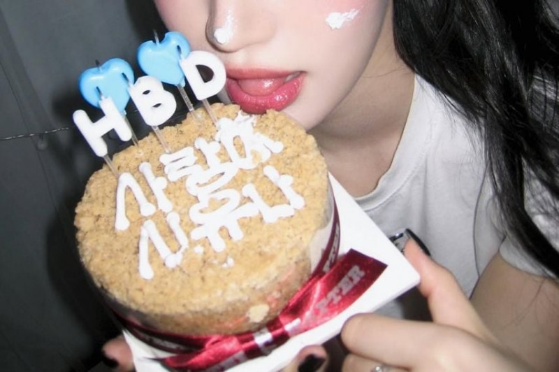 Billlie (빌리) 시윤