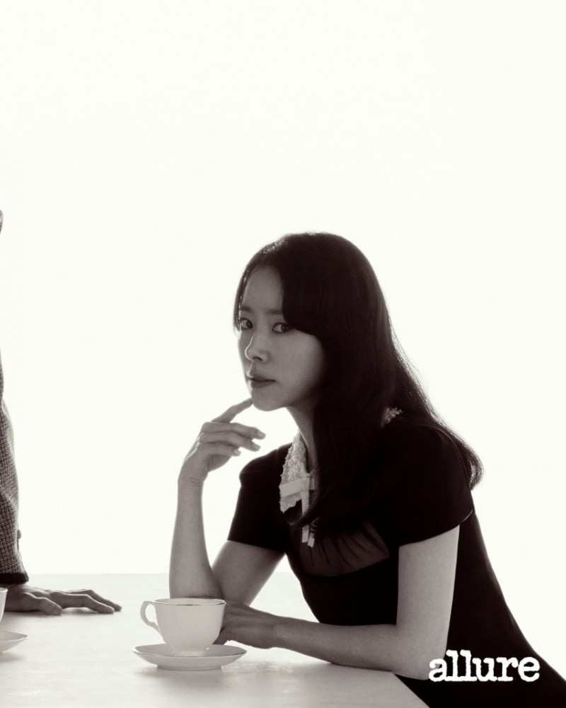 한지민 박성훈 이기택 allure얼루어