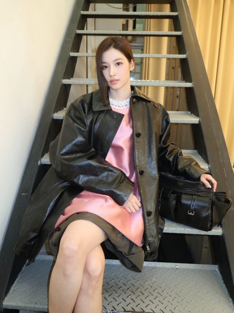 트와이스 인스타-정연,사나,쯔위