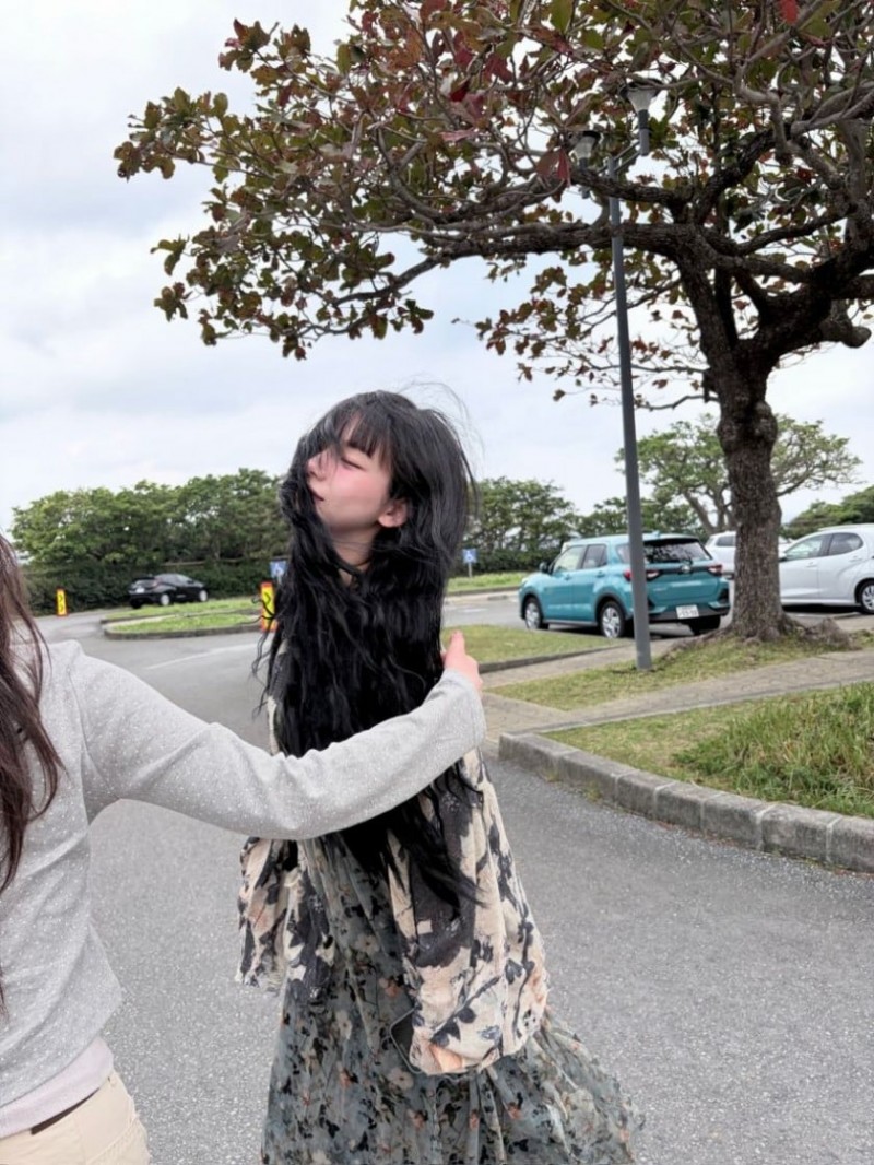 찐친과 놀러간 에스파 카리나 (feat. 류진, 한수아)