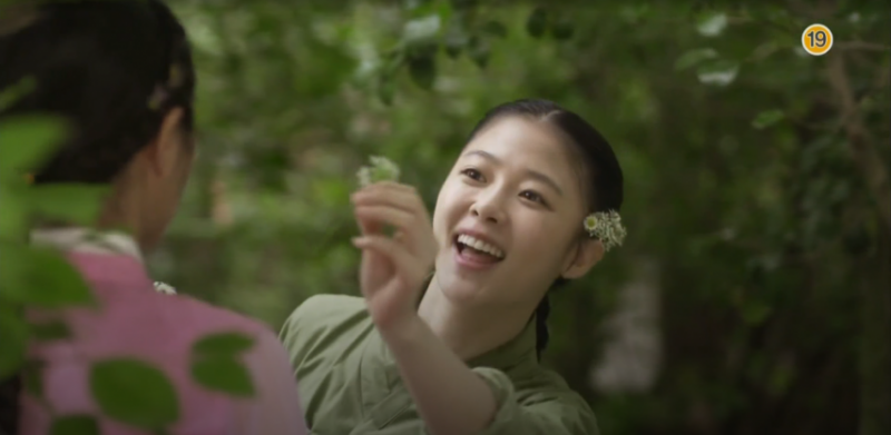 영화 방자전, TV 방자전 모두 향단이가 더 이뻤다.