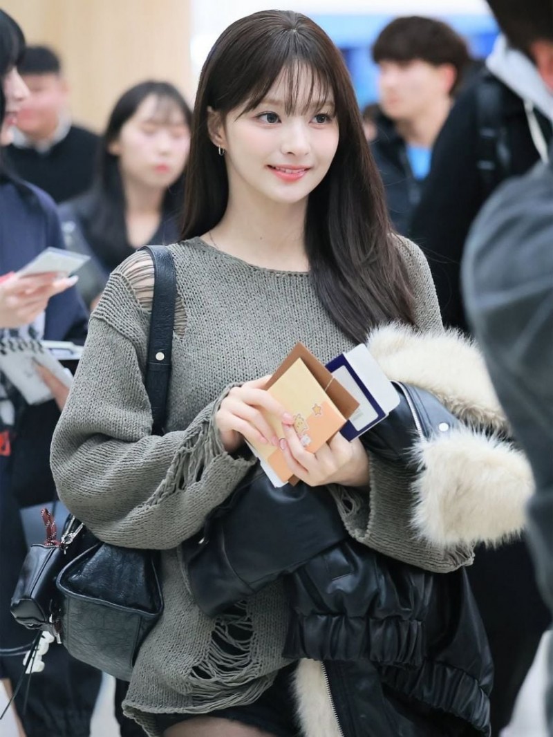 프로미스나인 (fromis_9) 이나경