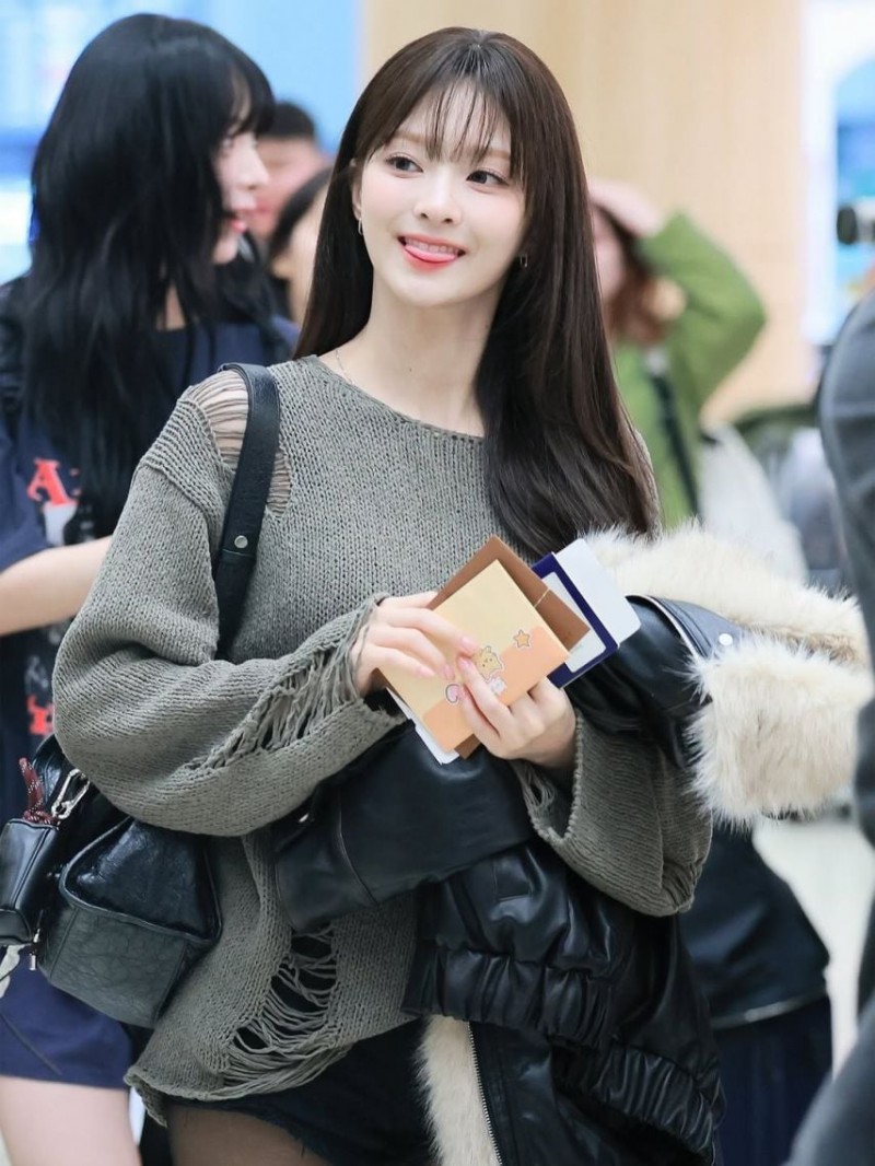 프로미스나인 (fromis_9) 이나경