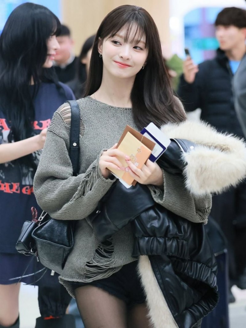 프로미스나인 (fromis_9) 이나경