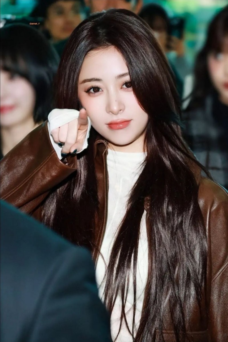 르세라핌 허윤진