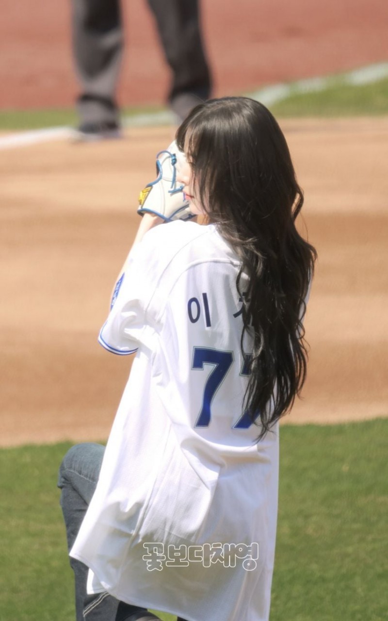 프로미스나인 이채영