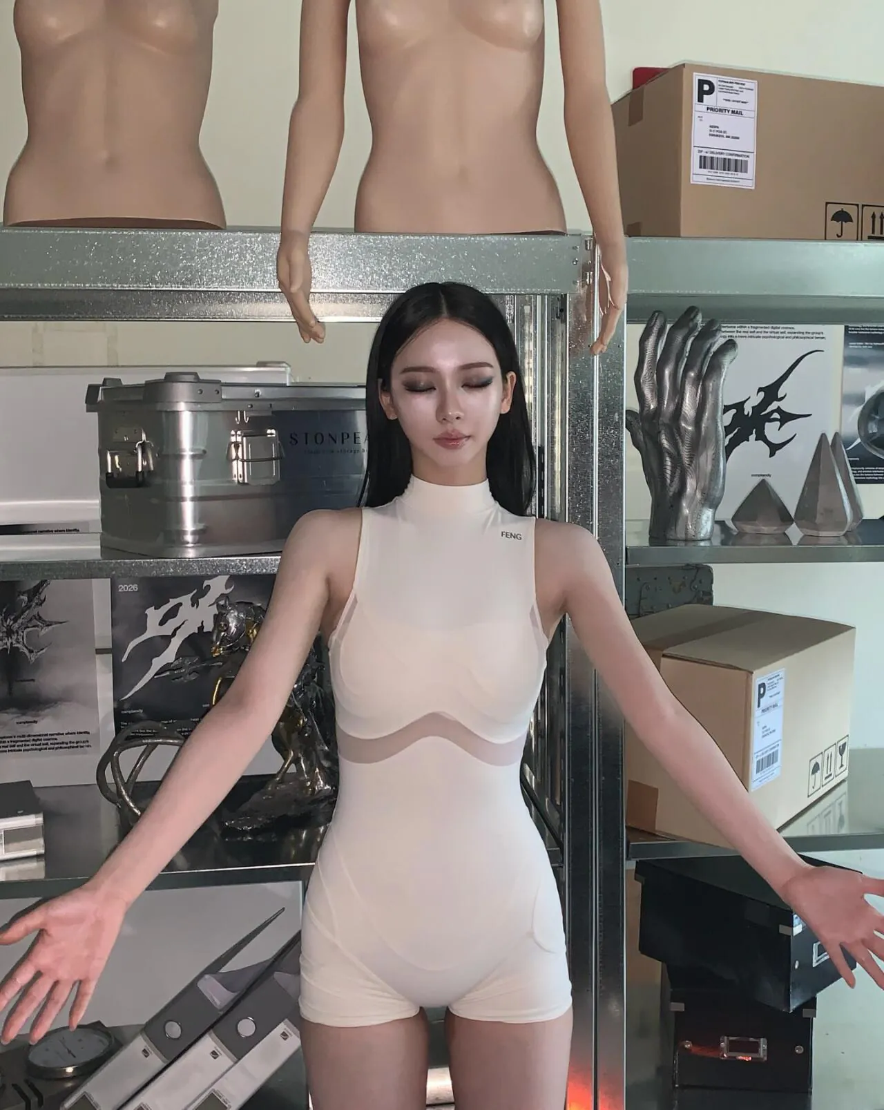 오늘자 카리나 바디수트