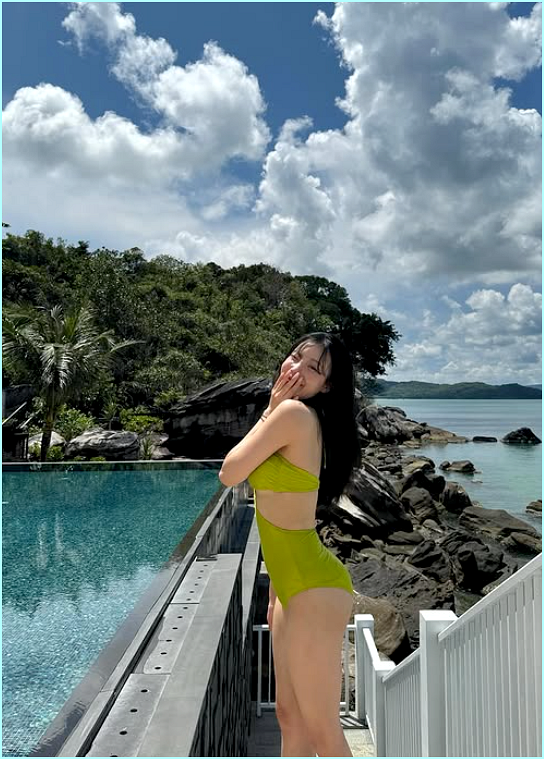 모모랜드 주이 역시 이슈는 몸매 비키니