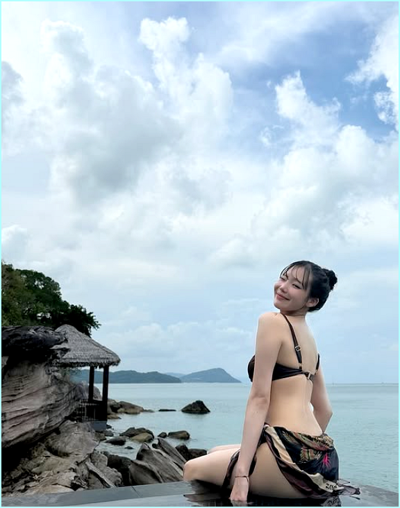 모모랜드 주이 역시 이슈는 몸매 비키니