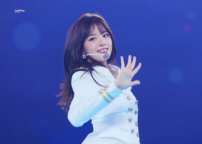 아이브 안유진