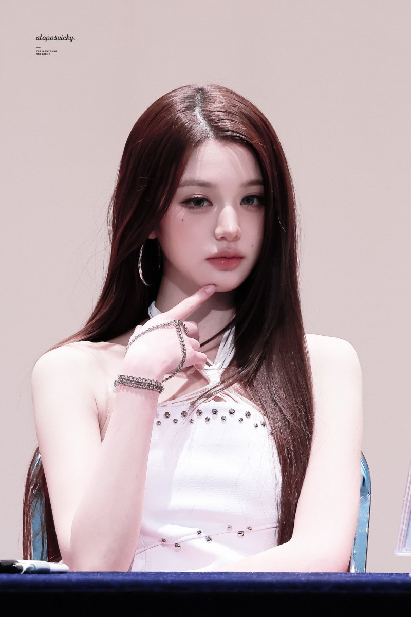 260307 장원영 팬 (24).jpg