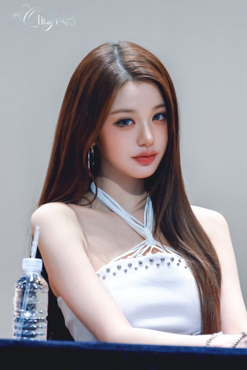 260307 장원영 팬 (11).jpg
