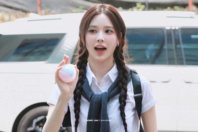이즈나 방지민
