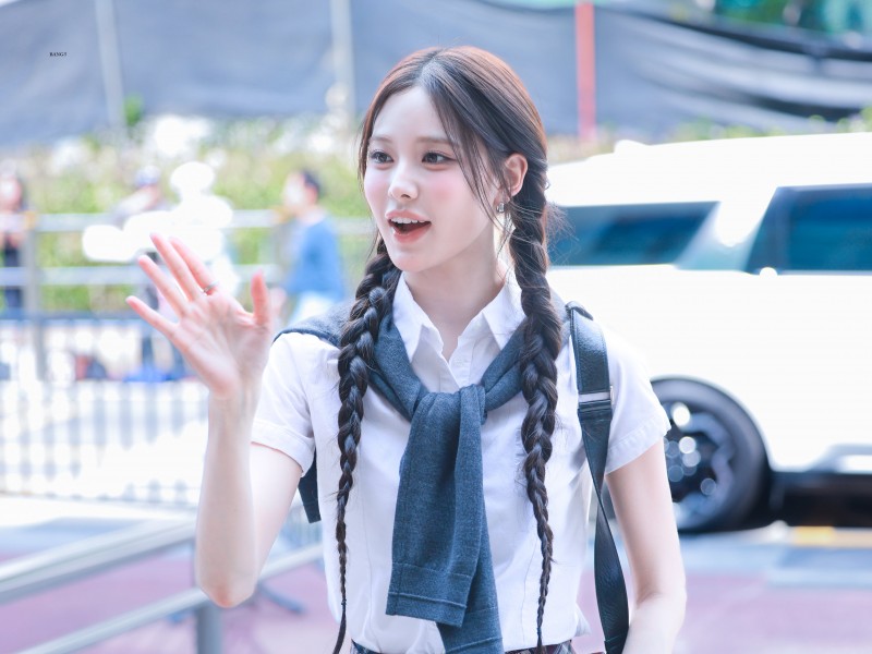 이즈나 방지민