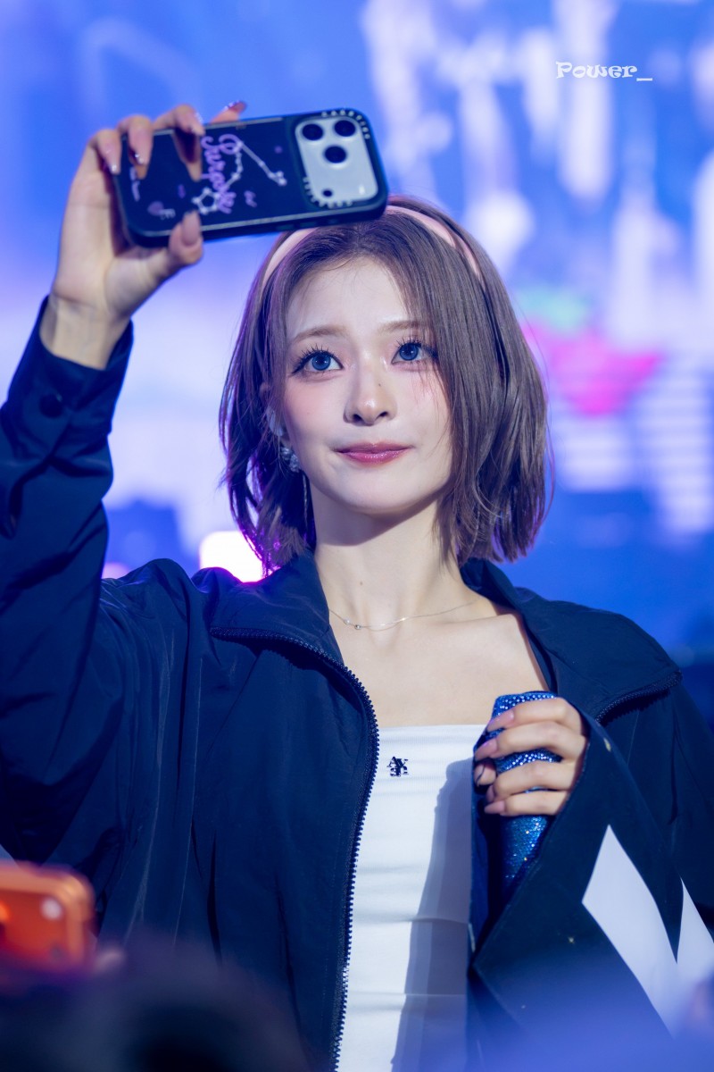 2890389162_0ZuchXx1_a1818a903d33a7873a583cd5c6da433fb2c8c1c0.jpg