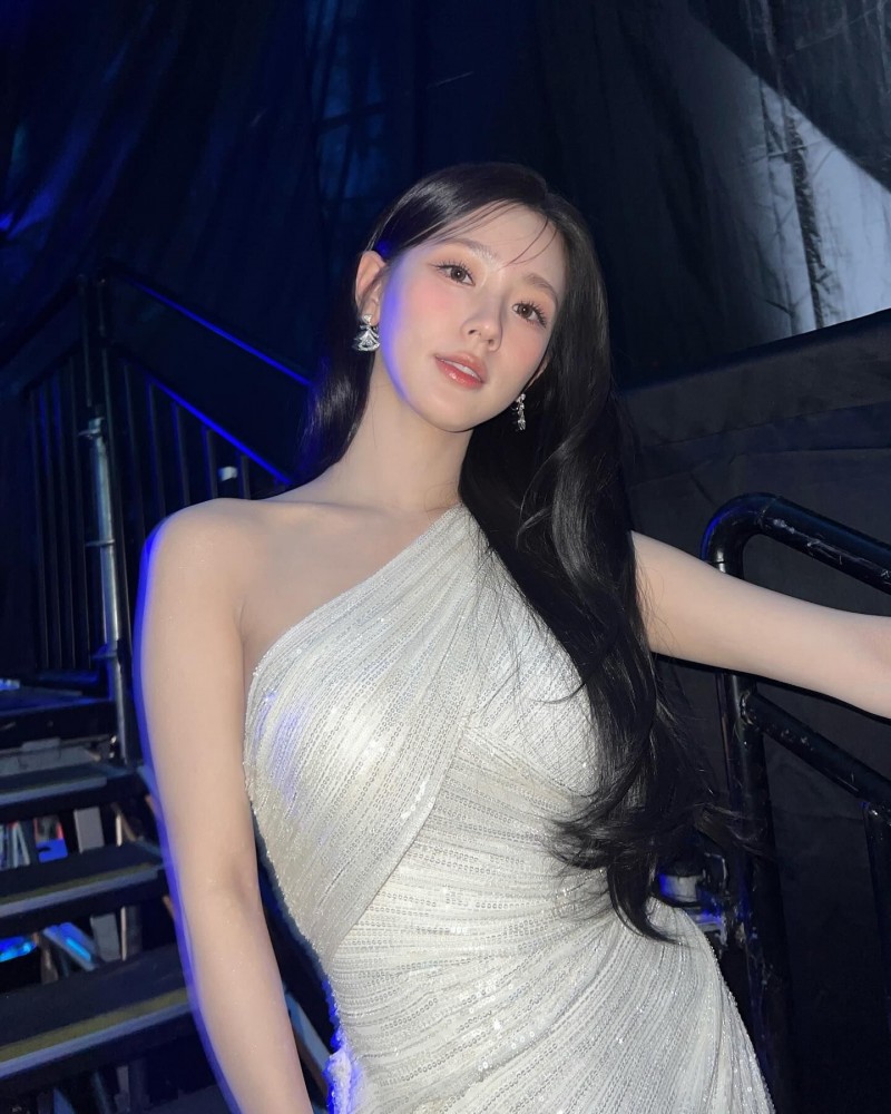3740045747_y8GYTKUA_b76aae696c08986d7635762561470a0bc39a3548.jpg